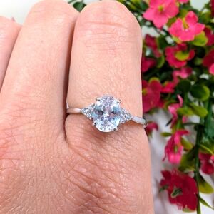 Gorgeous Genuine Large Crystal and Sterling Silver Plated Ring Size 9